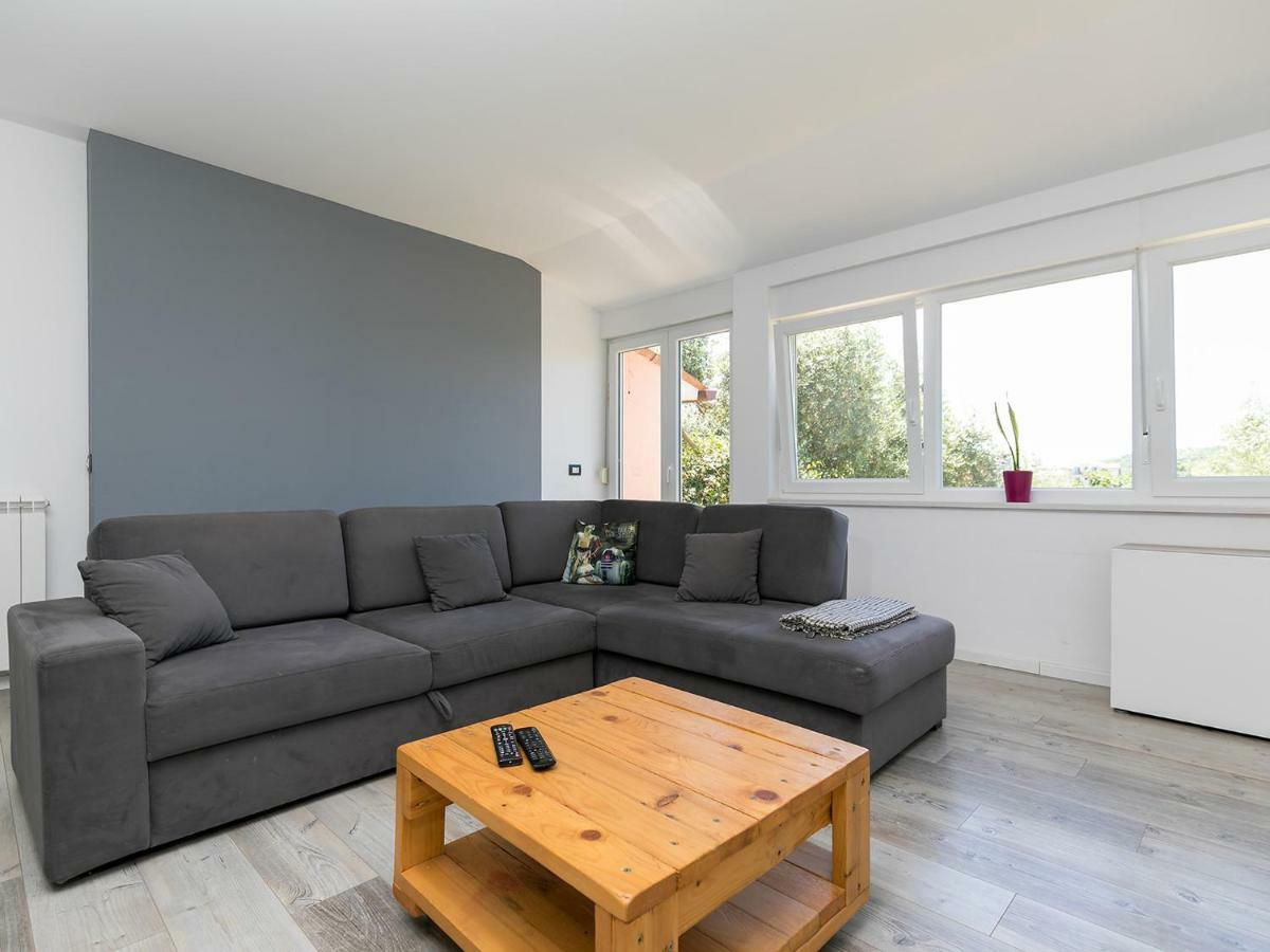 Oliver Art Apartment Porec Ngoại thất bức ảnh